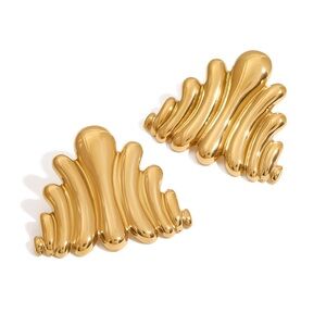 Triangle Wave Stud Earrings Vintage Style